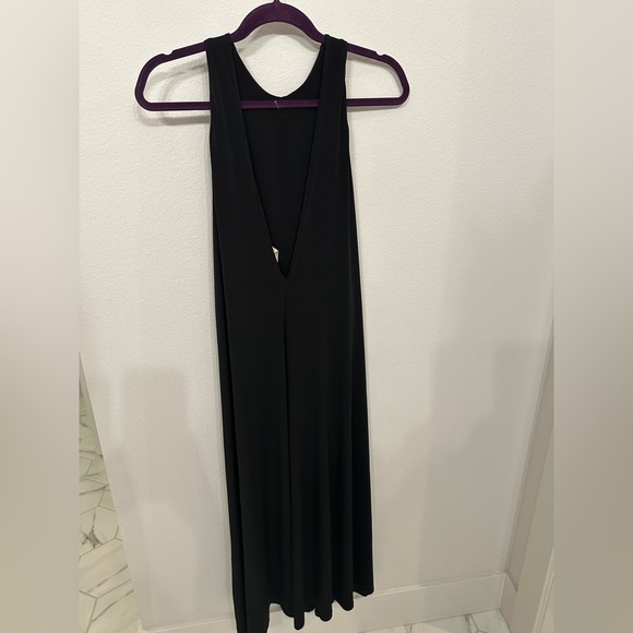 Lanston Black Maxi Dress - Picture 6 of 7